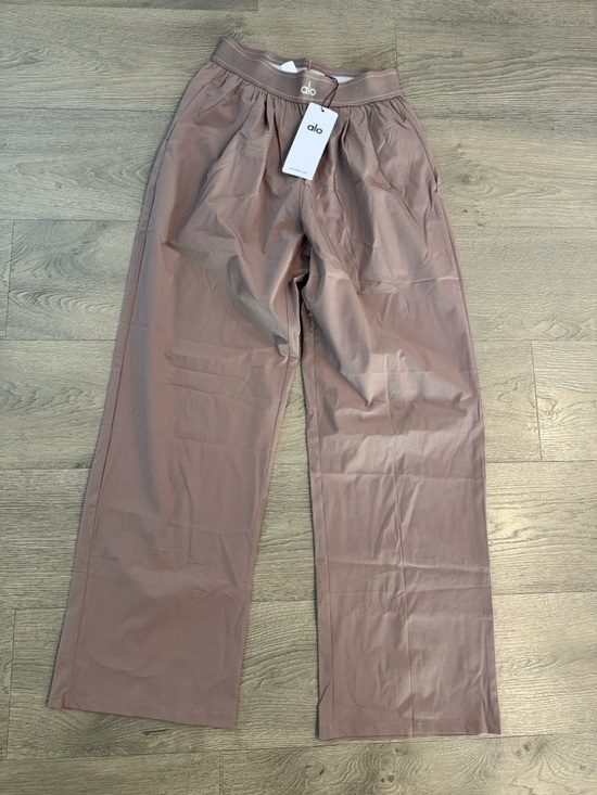 ALO Yoga Pants - Alo Suit Up Trouser Taupe